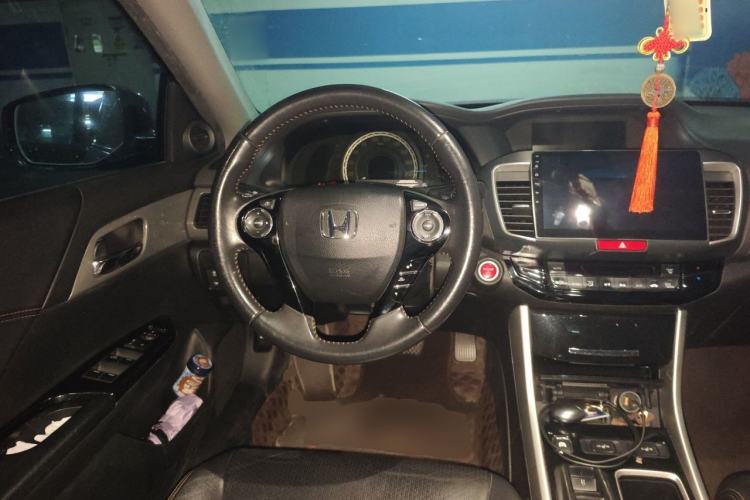 Used Honda Accord 2016 Hybrid 2.0L Sharp Edition Steering Wheel