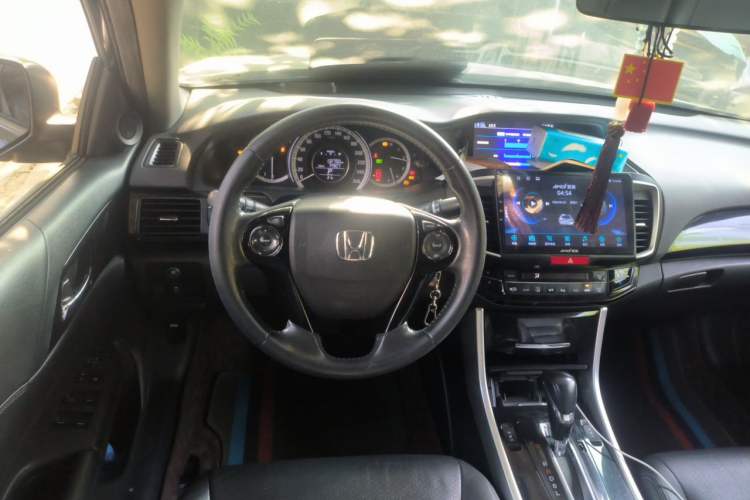 Used Honda Accord 2016 2.0L Elite Edition Steering Wheel
