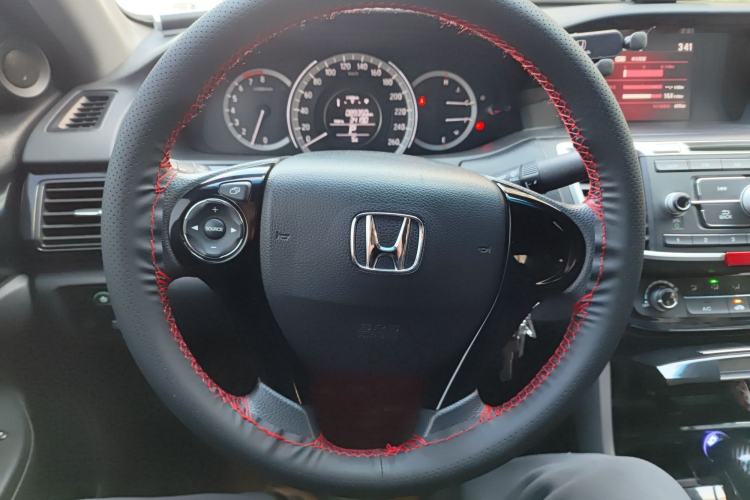 Used Honda Accord 2016 2.0L Elite Edition Steering Wheel