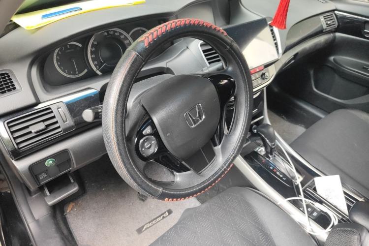 Used Honda Accord 2016 2.0L Comfort Edition Steering Wheel