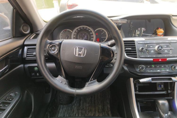 Used Honda Accord 2016 2.0L Comfort Edition Steering Wheel