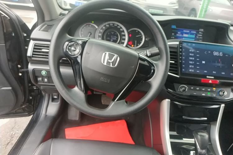Used Honda Accord 2016 2.0L Comfort Edition Steering Wheel