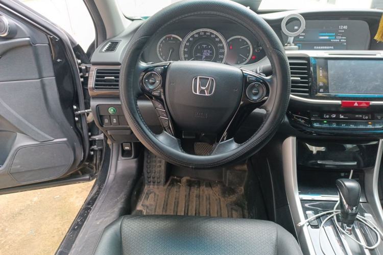 Used Honda Accord 2016 2.4L Luxury Edition Steering Wheel