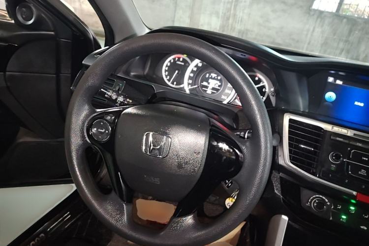 Used Honda Accord 2016 2.0L Comfort Edition Steering Wheel
