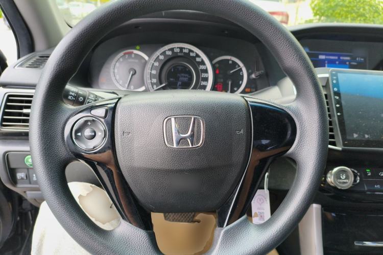 Used Honda Accord 2016 2.0L Comfort Edition Steering Wheel