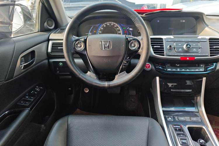 Used Honda Accord 2016 Hybrid 2.0L Sharp Edition Steering Wheel