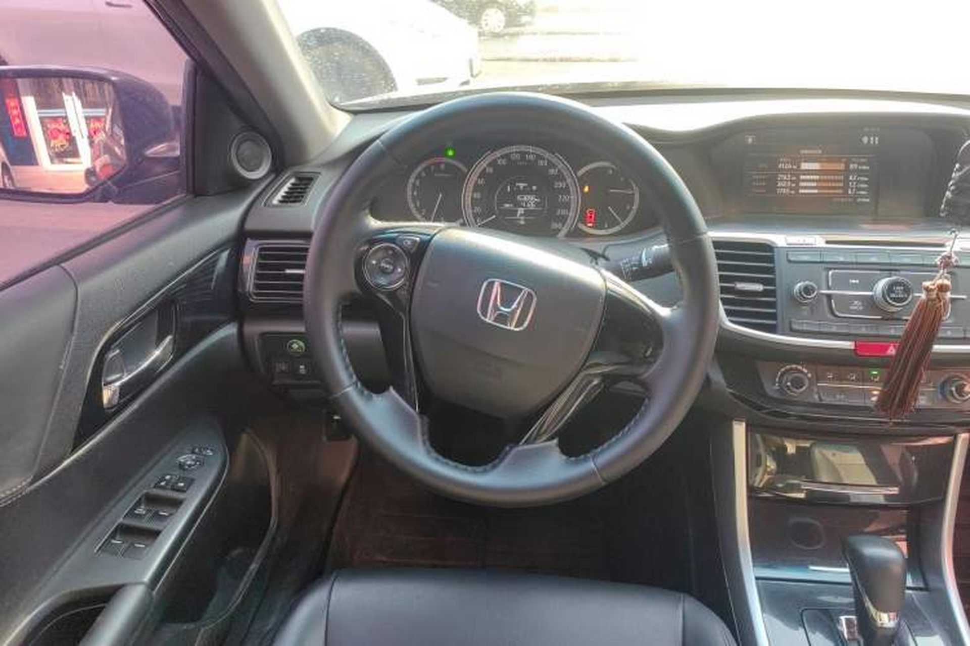 Used Honda Accord 2016 2.0L Comfort Edition Steering Wheel