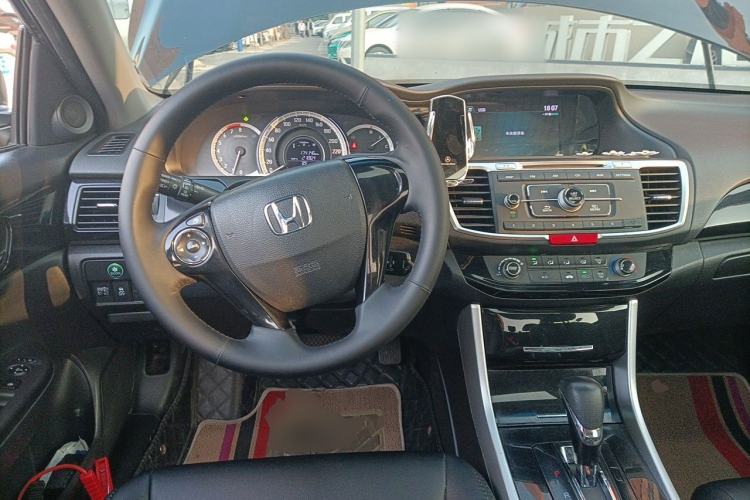 Used Honda Accord 2016 2.0L Comfort Edition Steering Wheel