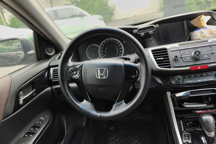 Used Honda Accord 2016 2.0L Comfort Edition Steering Wheel