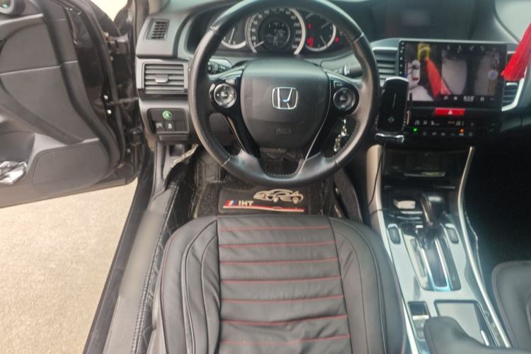Used Honda Accord 2016 2.0L Elite Edition Steering Wheel