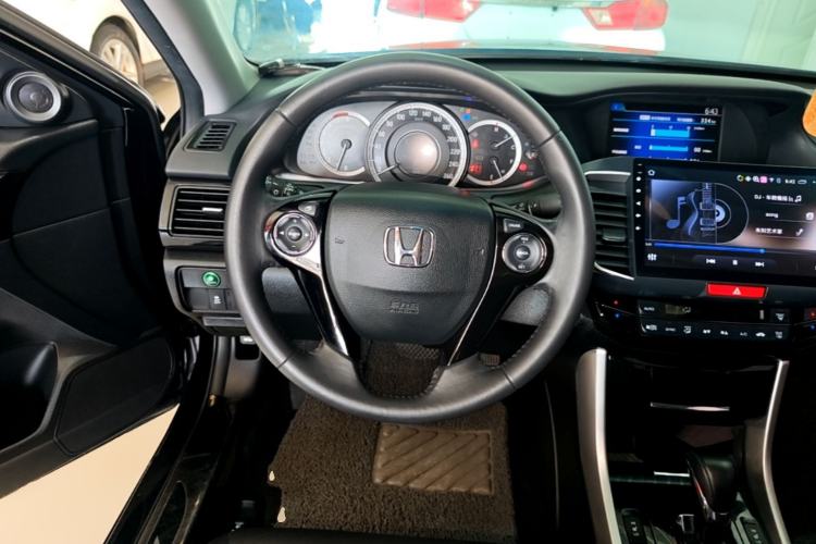 Used Honda Accord 2016 2.0L Elite Edition Steering Wheel