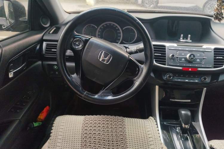 Used Honda Accord 2016 2.0L Comfort Edition Steering Wheel
