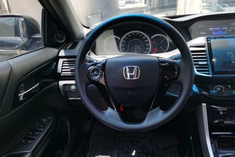 Used Honda Accord 2016 2.0L Comfort Edition Steering Wheel
