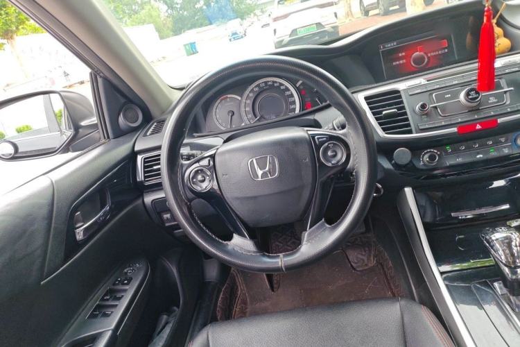 Used Honda Accord 2016 2.0L Comfort Edition Steering Wheel