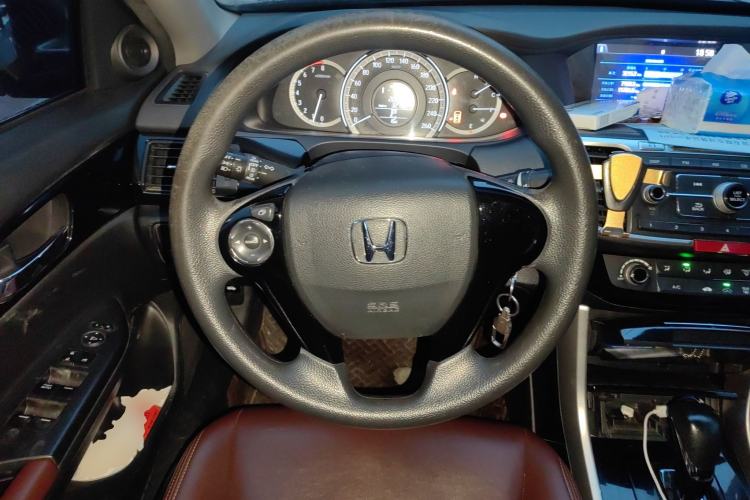 Used Honda Accord 2016 2.0L Comfort Edition Steering Wheel