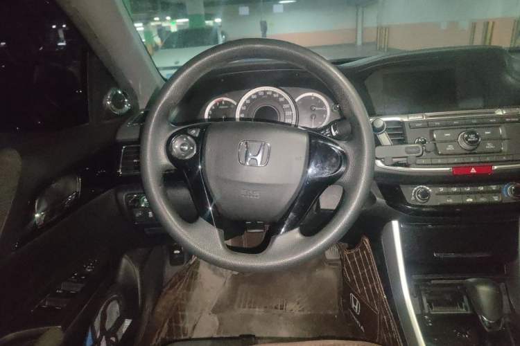 Used Honda Accord 2016 2.0L Comfort Edition Steering Wheel