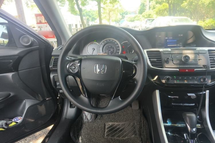 Used Honda Accord 2016 2.0L Comfort Edition Steering Wheel
