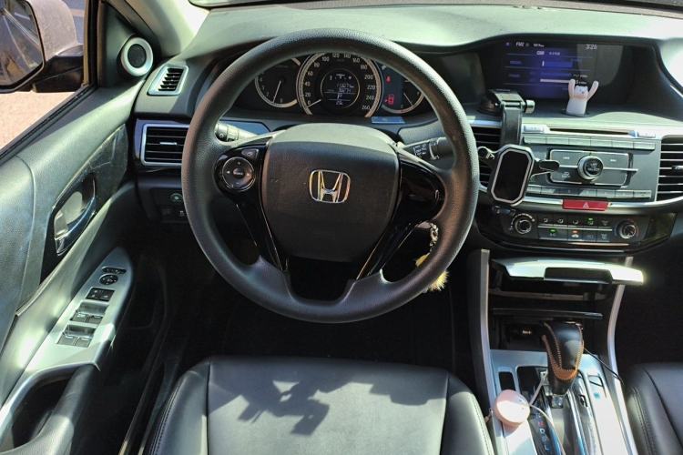 Used Honda Accord 2016 2.0L Comfort Edition Steering Wheel