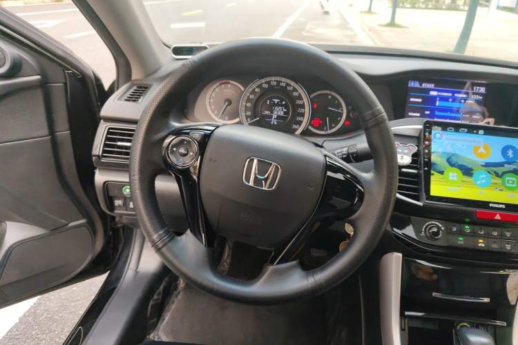 Used Honda Accord 2016 2.0L Comfort Edition Steering Wheel