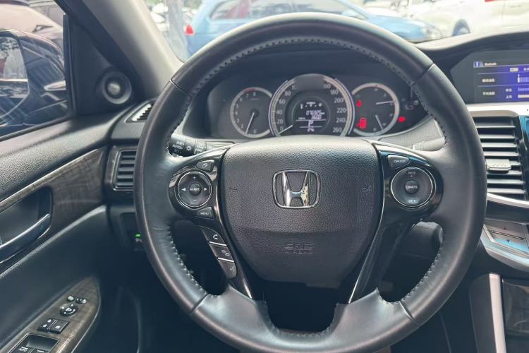 Used Honda Accord 2016 2.4L EX New Year Limited Edition Special Package Steering Wheel