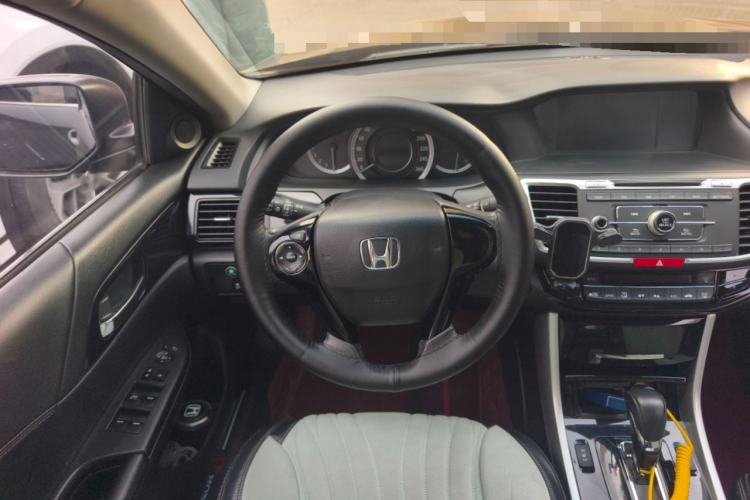 Used Honda Accord 2016 2.0L Elite Edition Steering Wheel