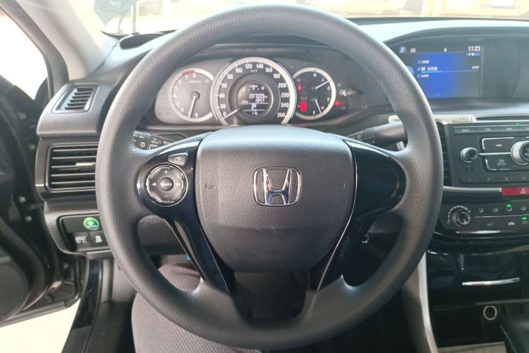 Used Honda Accord 2016 2.0L Comfort Edition Steering Wheel