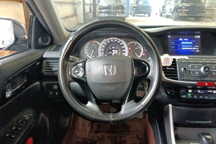 Used Honda Accord 2016 2.0L Elite Edition Steering Wheel