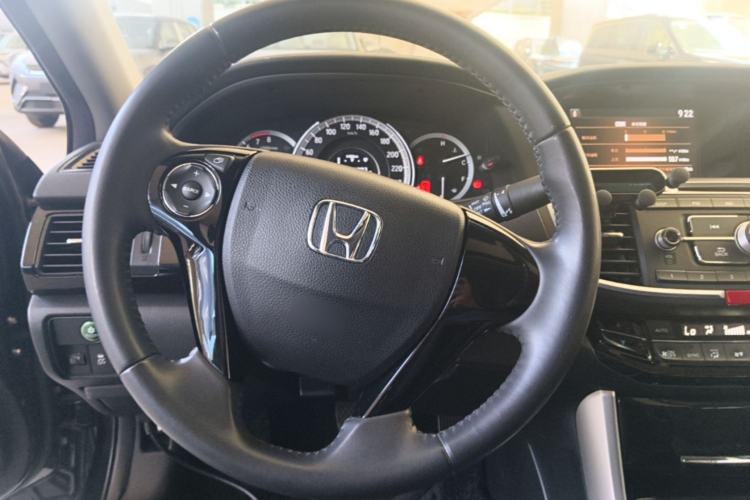 Used Honda Accord 2016 2.0L Elite Edition Steering Wheel
