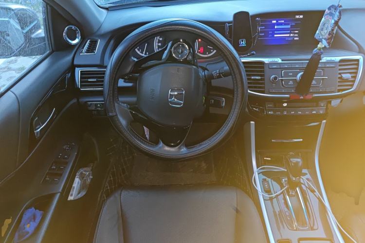 Used Honda Accord 2016 2.0L Elite Edition Steering Wheel