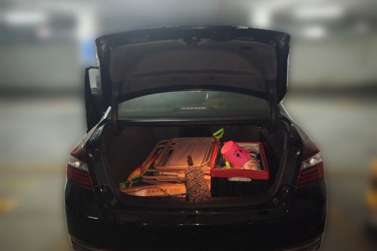 Used Honda Accord 2016 2.0L Elite Edition Trunk