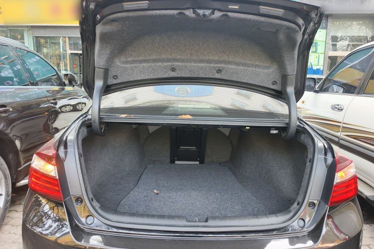 Used Honda Accord 2016 2.0L Comfort Edition Trunk