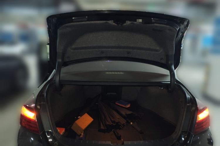 Used Honda Accord 2016 2.0L Comfort Edition Trunk