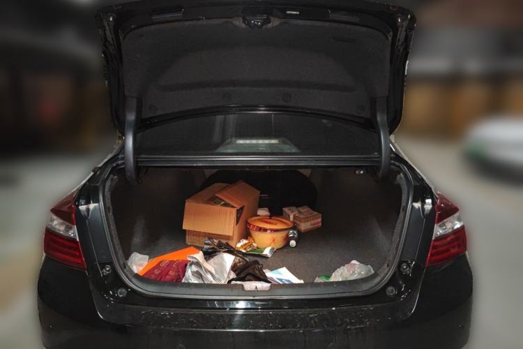 Used Honda Accord 2016 2.0L Comfort Edition Trunk
