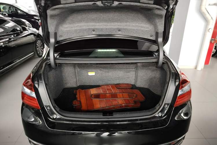 Used Honda Accord 2016 Hybrid 2.0L Sharp Edition Trunk