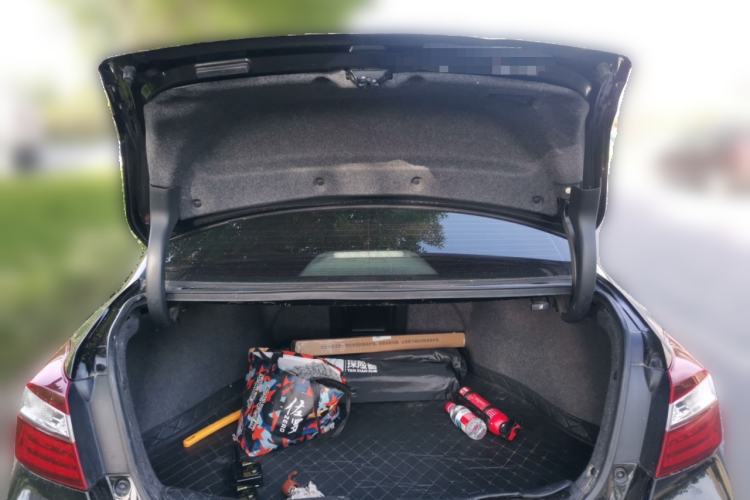Used Honda Accord 2016 2.0L Comfort Edition Trunk