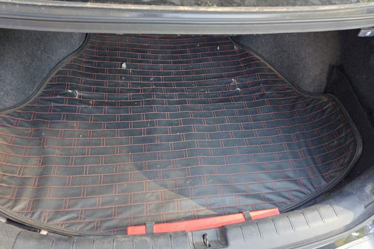 Used Honda Accord 2016 2.0L Comfort Edition Trunk