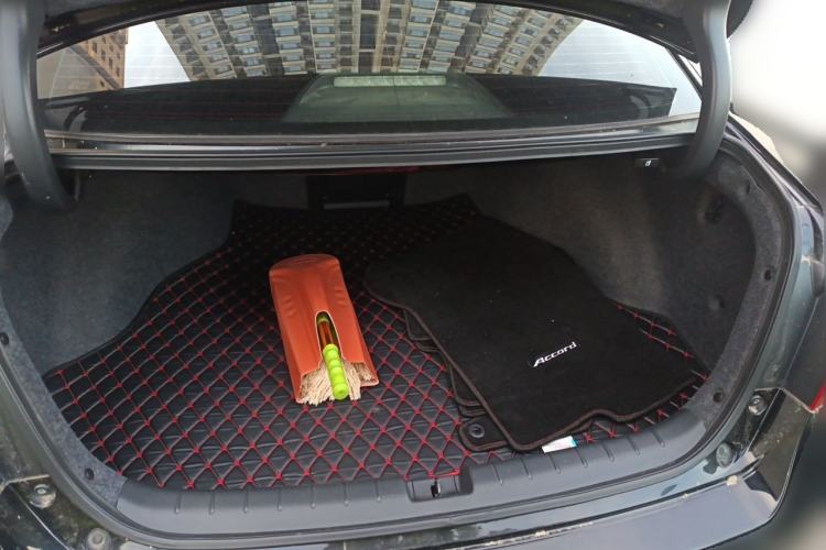 Used Honda Accord 2016 2.0L Comfort Edition Trunk
