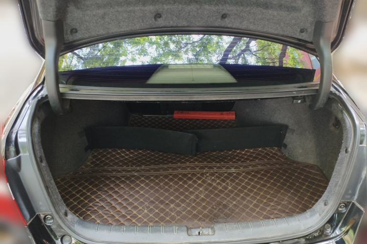Used Honda Accord 2016 2.0L Comfort Edition Trunk