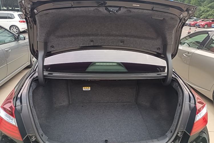 Used Honda Accord 2016 Hybrid 2.0L Sharp Edition Trunk
