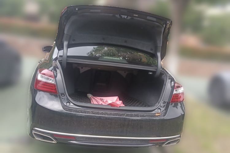 Used Honda Accord 2016 2.0L Luxury Edition Trunk
