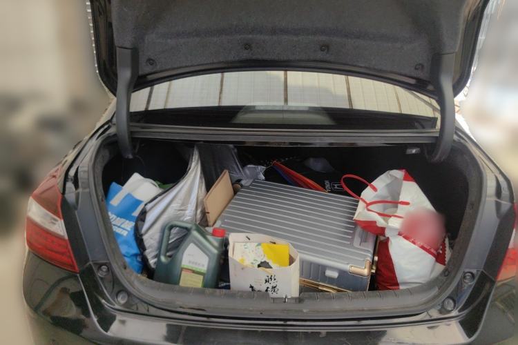 Used Honda Accord 2016 2.0L Elite Edition Trunk