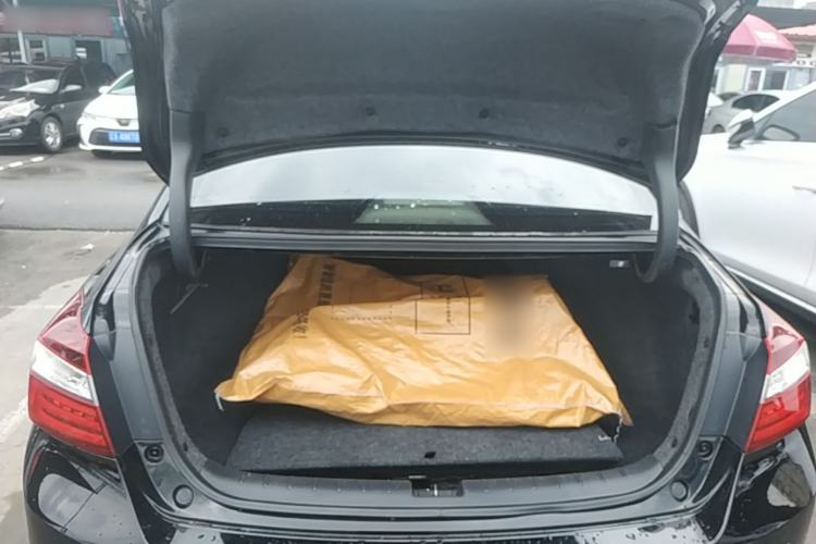 Used Honda Accord 2016 2.0L Comfort Edition Trunk