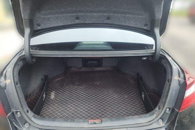 Used Honda Accord 2016 2.0L Comfort Edition Trunk