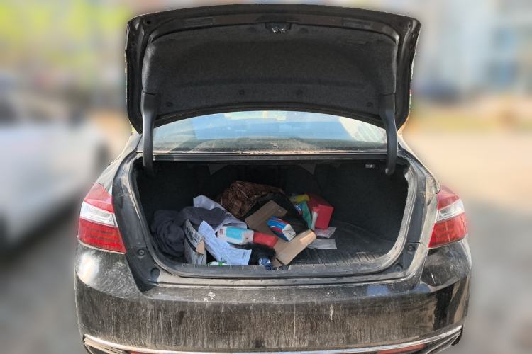 Used Honda Accord 2016 2.0L Elite Edition Trunk