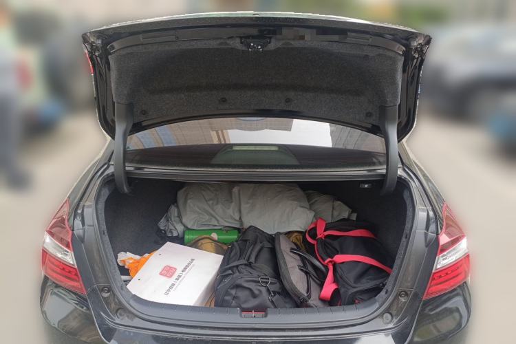 Used Honda Accord 2016 2.0L Comfort Edition Trunk