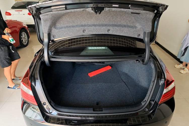 Used Honda Accord 2016 2.0L Elite Edition Trunk