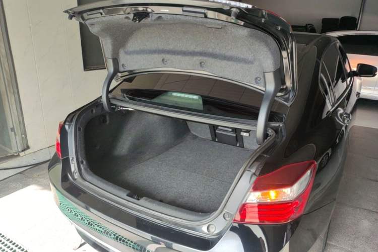 Used Honda Accord 2016 2.4L Comfort Edition Trunk