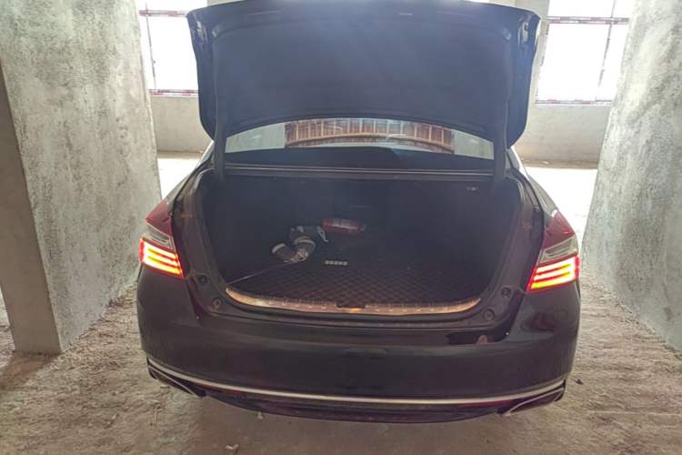 Used Honda Accord 2016 2.0L Comfort Edition Trunk