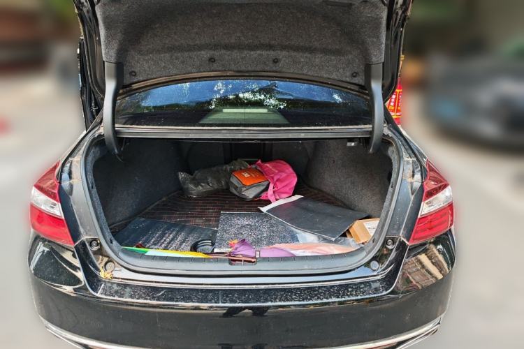 Used Honda Accord 2016 2.0L Comfort Edition Trunk