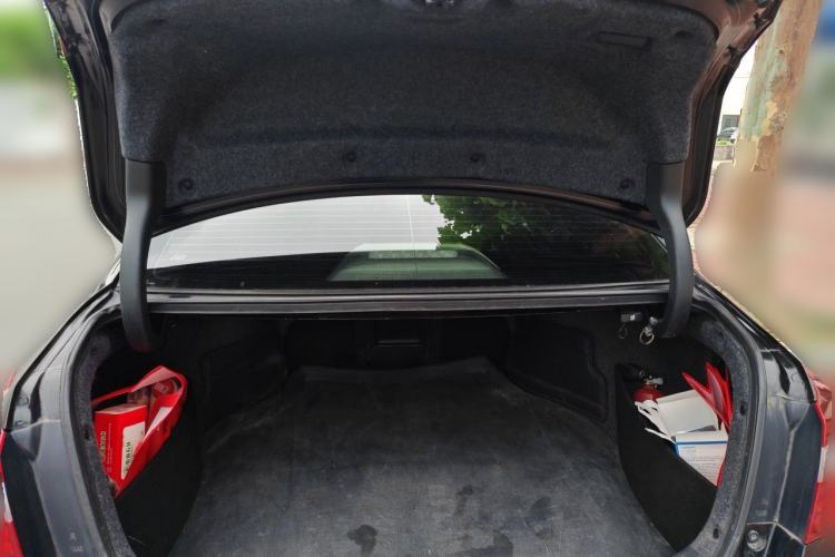 Used Honda Accord 2016 2.0L Comfort Edition Trunk